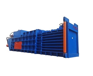 大型臥式半自動打包機（寬1.1x高1.25)