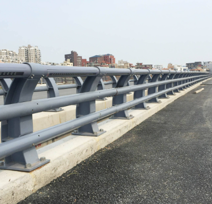 河南橋梁鋼護欄