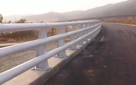 河南橋梁鋼護欄